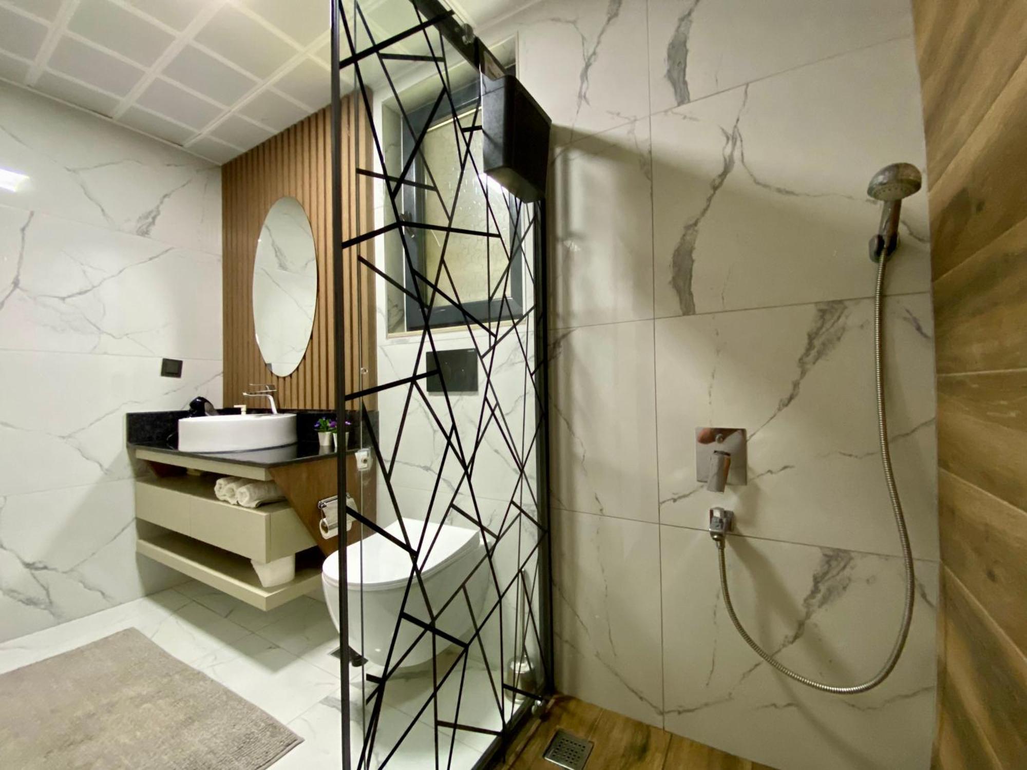 Villa Annabell1 With Swimming Pool And Jacuzzi, 3 Floors ベレキ エクステリア 写真