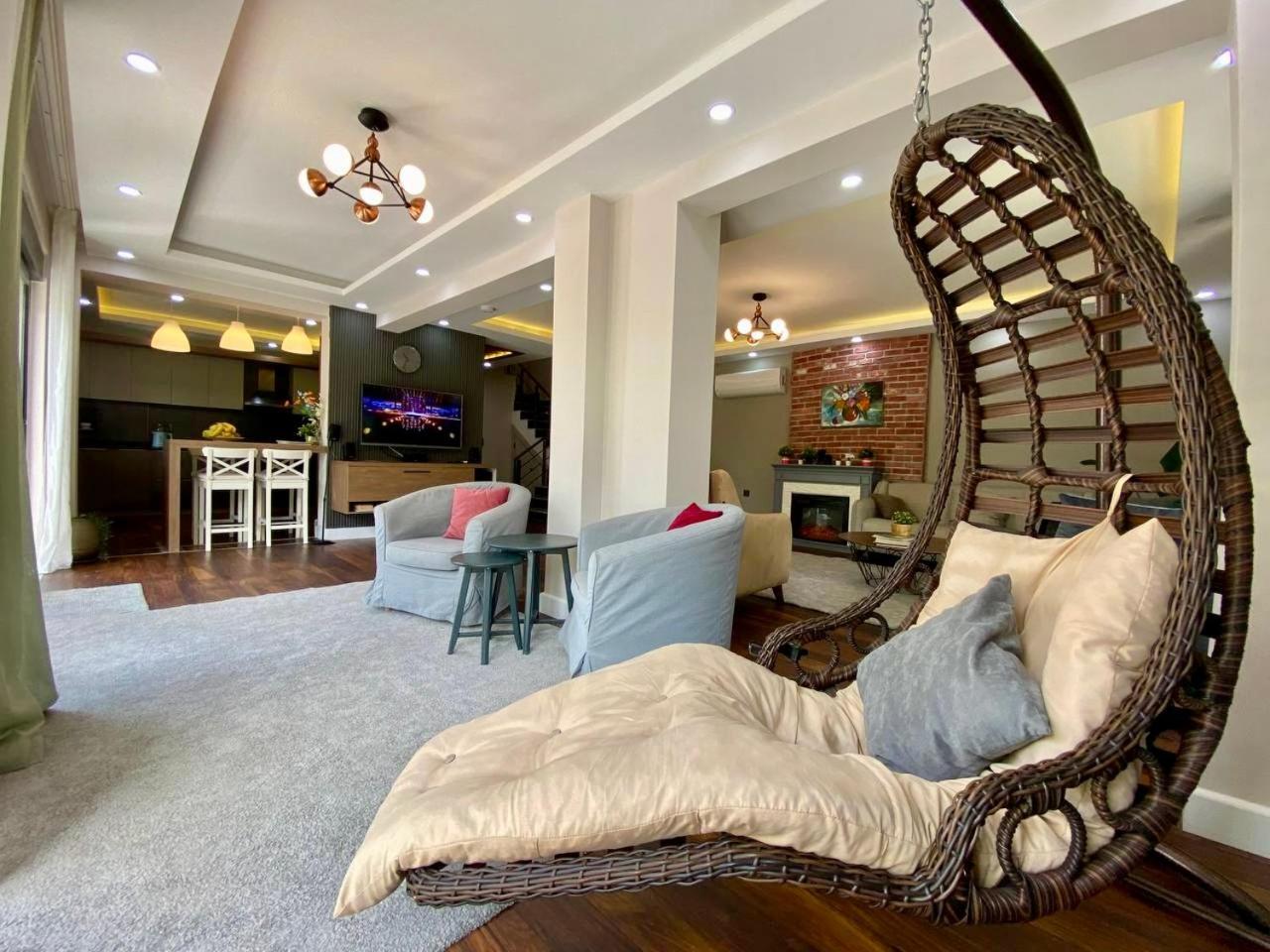 Villa Annabell1 With Swimming Pool And Jacuzzi, 3 Floors ベレキ エクステリア 写真