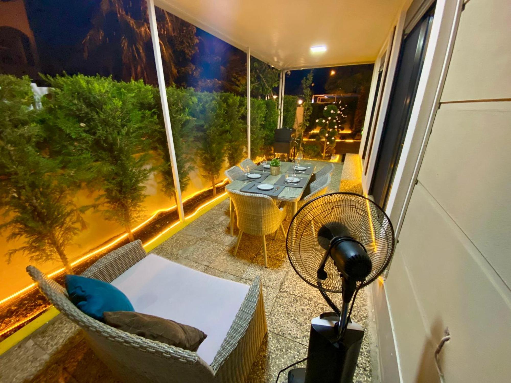 Villa Annabell1 With Swimming Pool And Jacuzzi, 3 Floors ベレキ エクステリア 写真