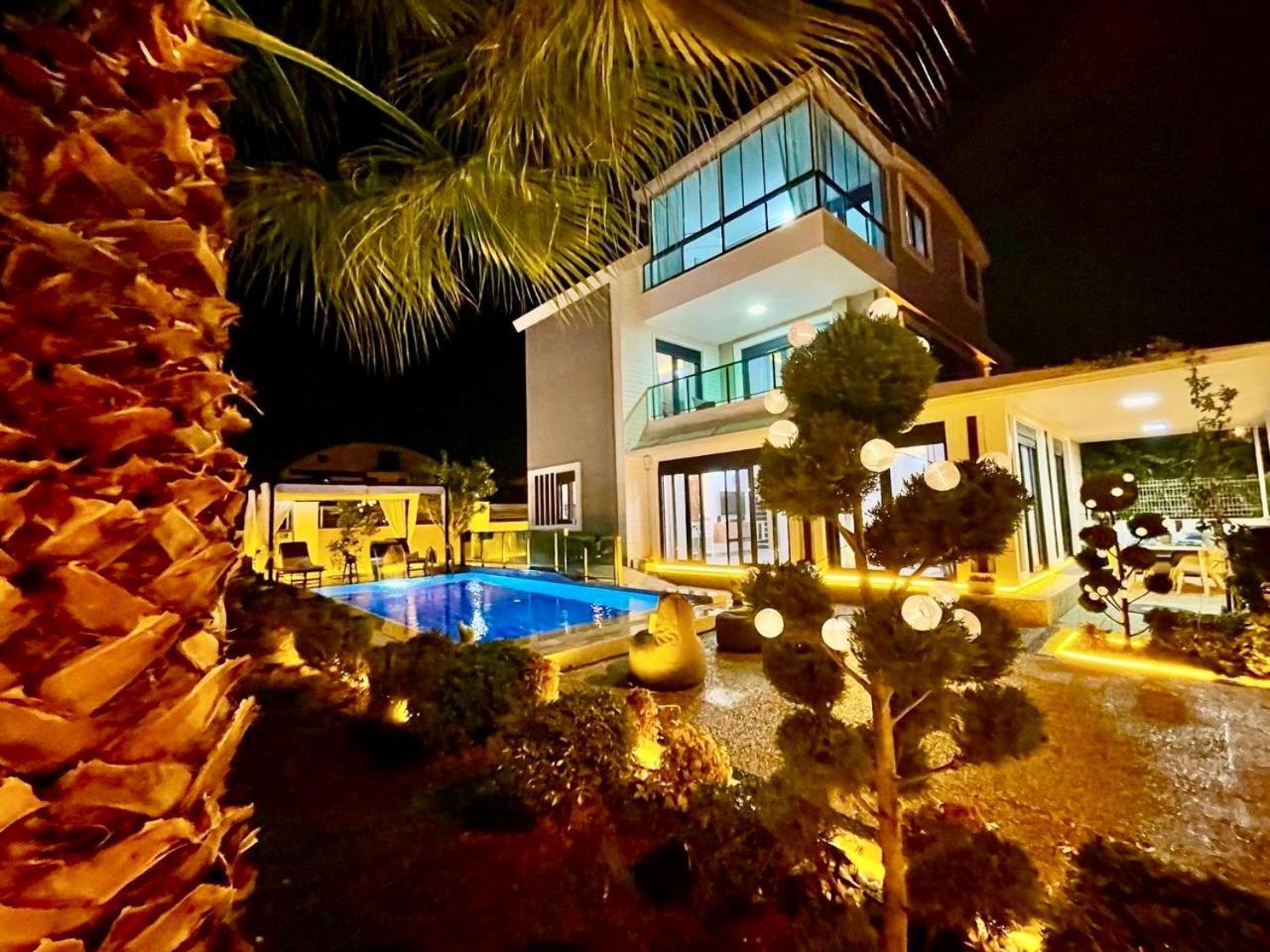 Villa Annabell1 With Swimming Pool And Jacuzzi, 3 Floors ベレキ エクステリア 写真