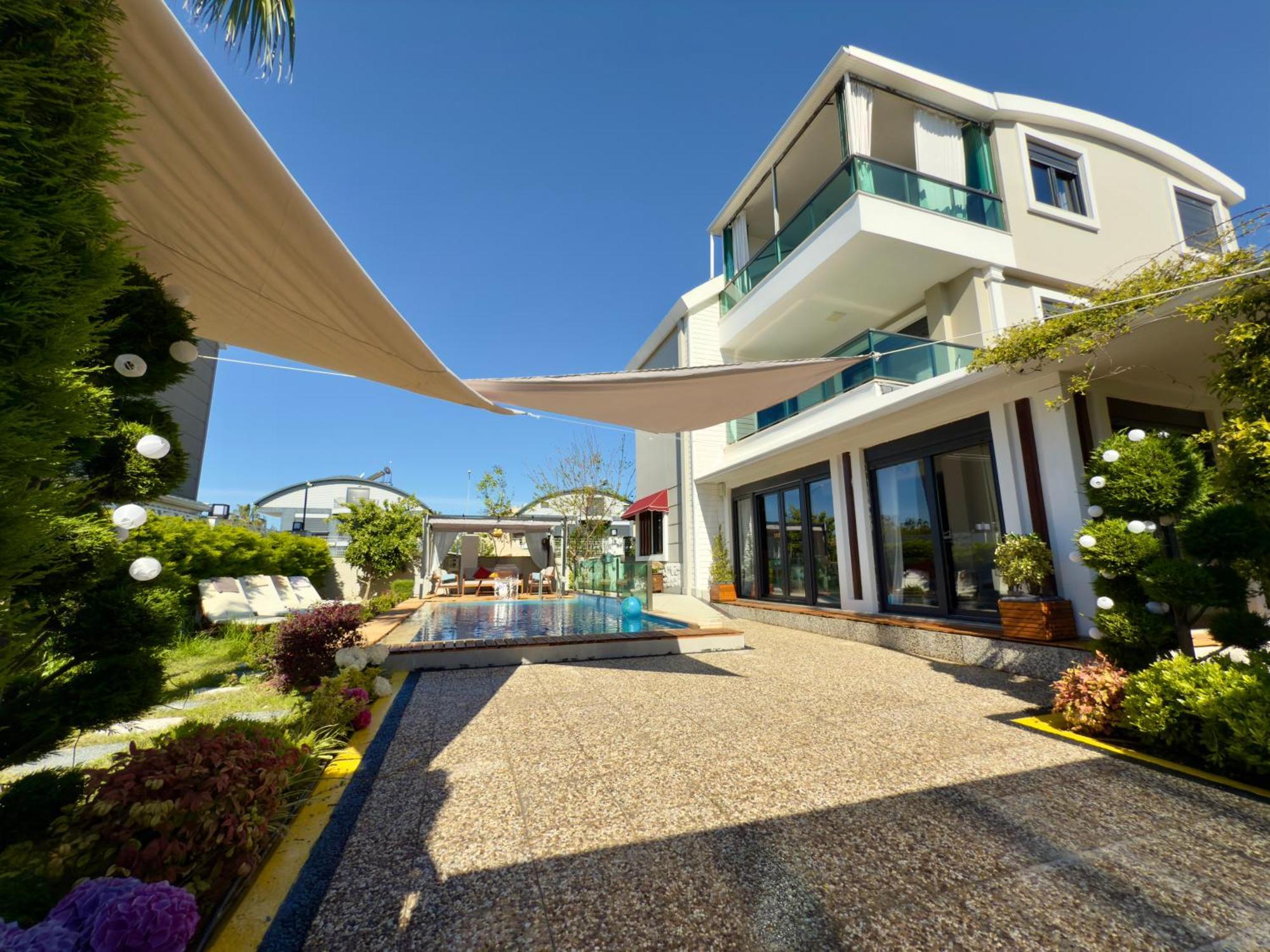 Villa Annabell1 With Swimming Pool And Jacuzzi, 3 Floors ベレキ エクステリア 写真